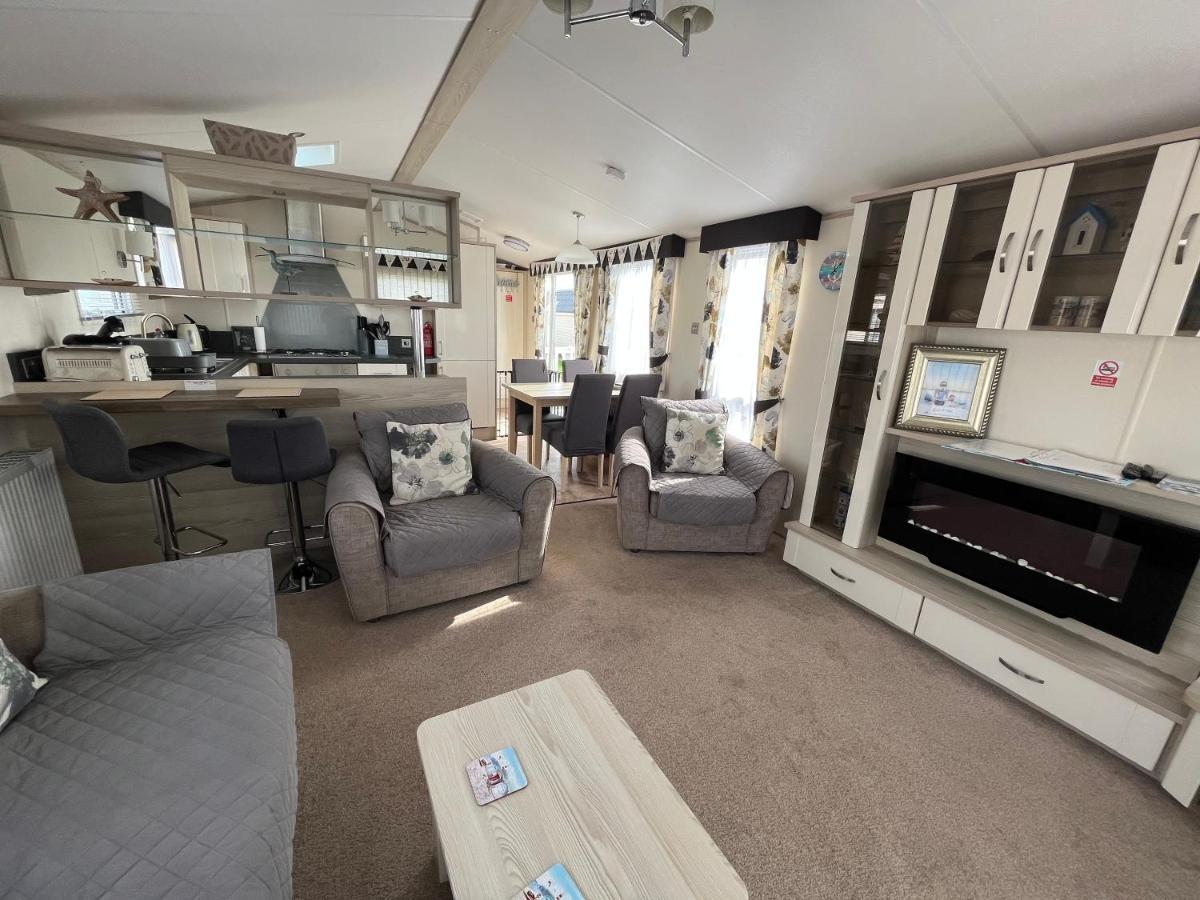 Heron 41, Scratby - California Cliffs, Parkdean, Sleeps 6, Pet Friendly, Bed Linen And Towels Included - Close To The Beach Bagian luar foto